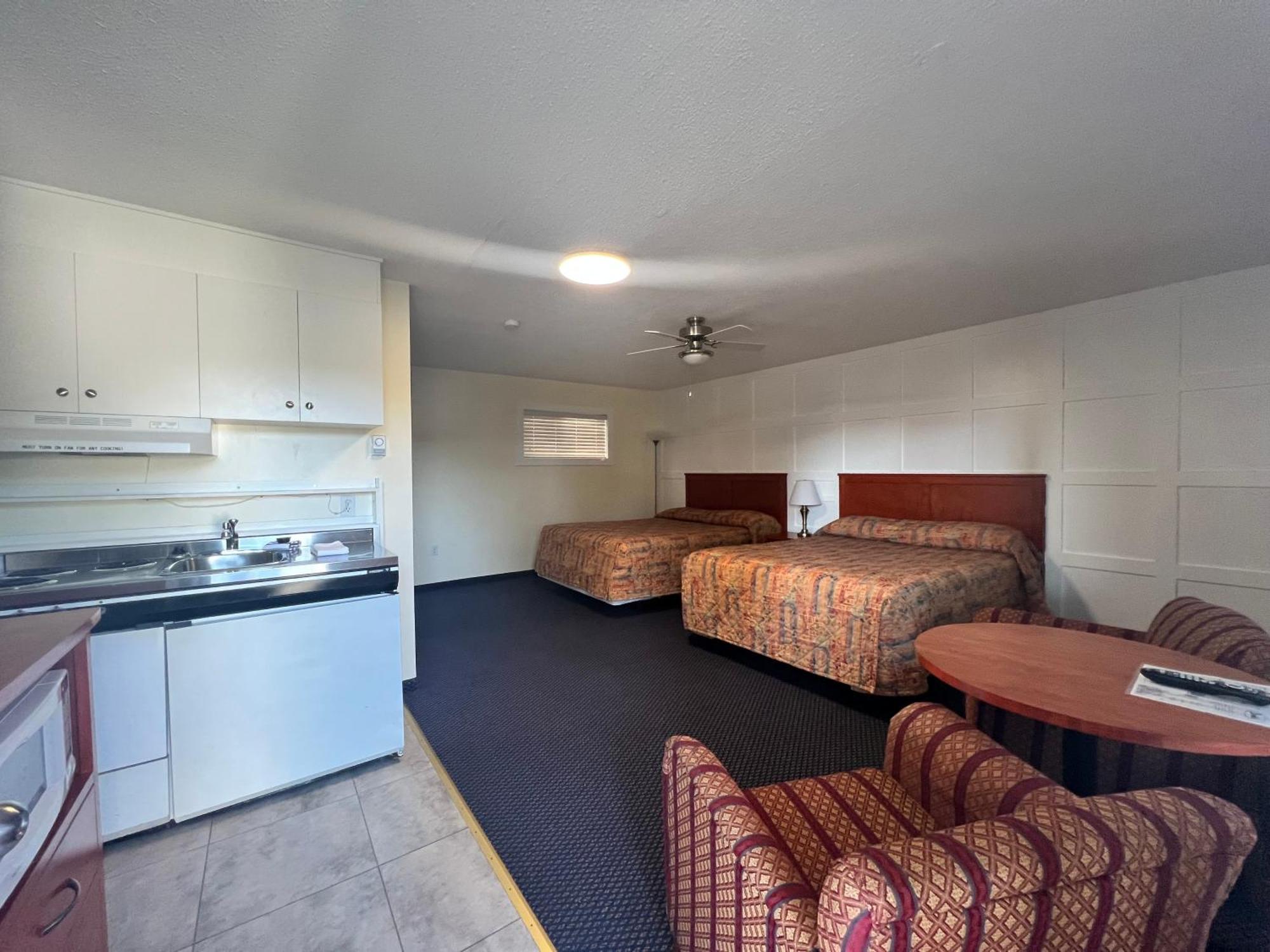 Redford Motel Port Alberni Exterior foto